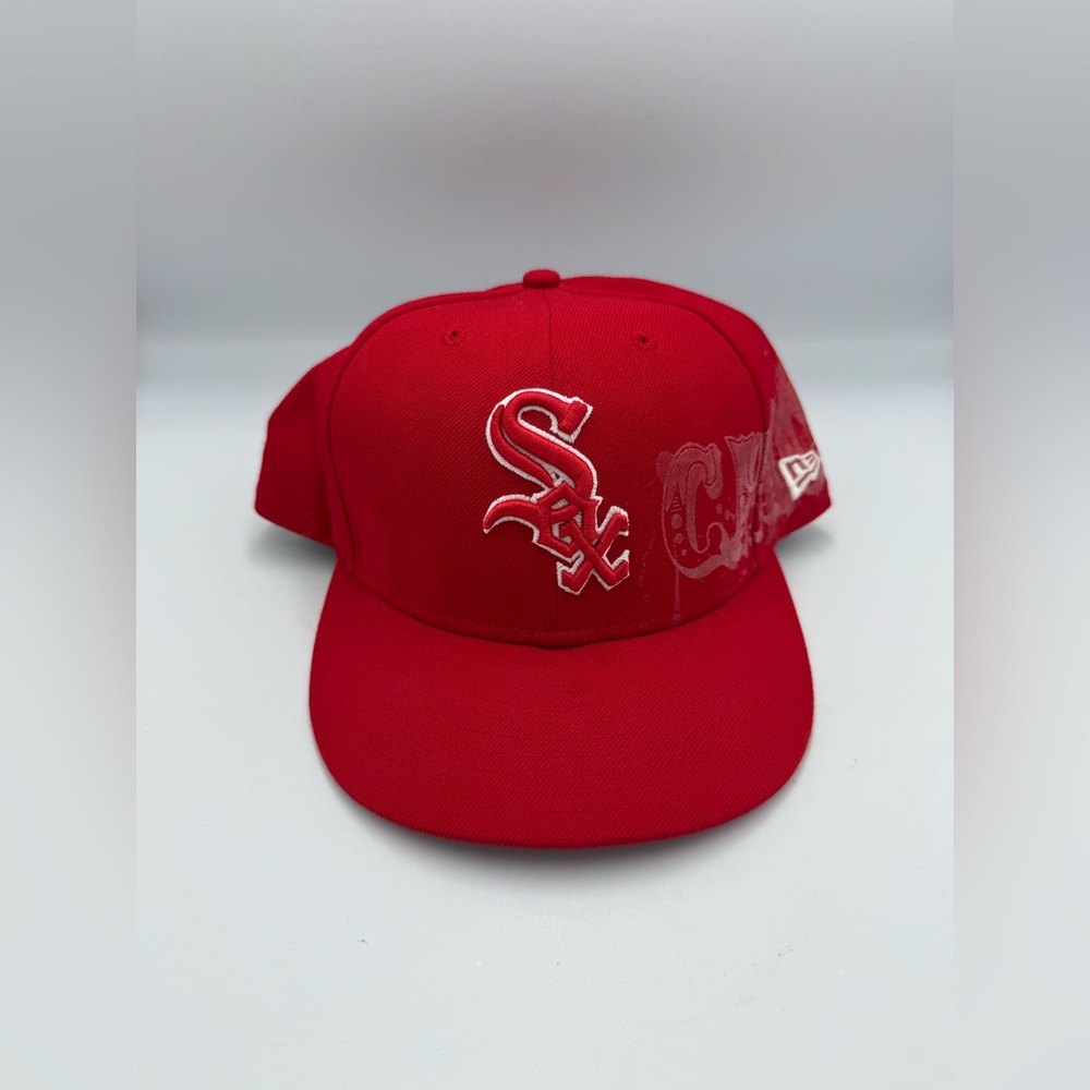 New Era Rare White Sox with Chicago Graffiti 59FIFTY 7 3/4